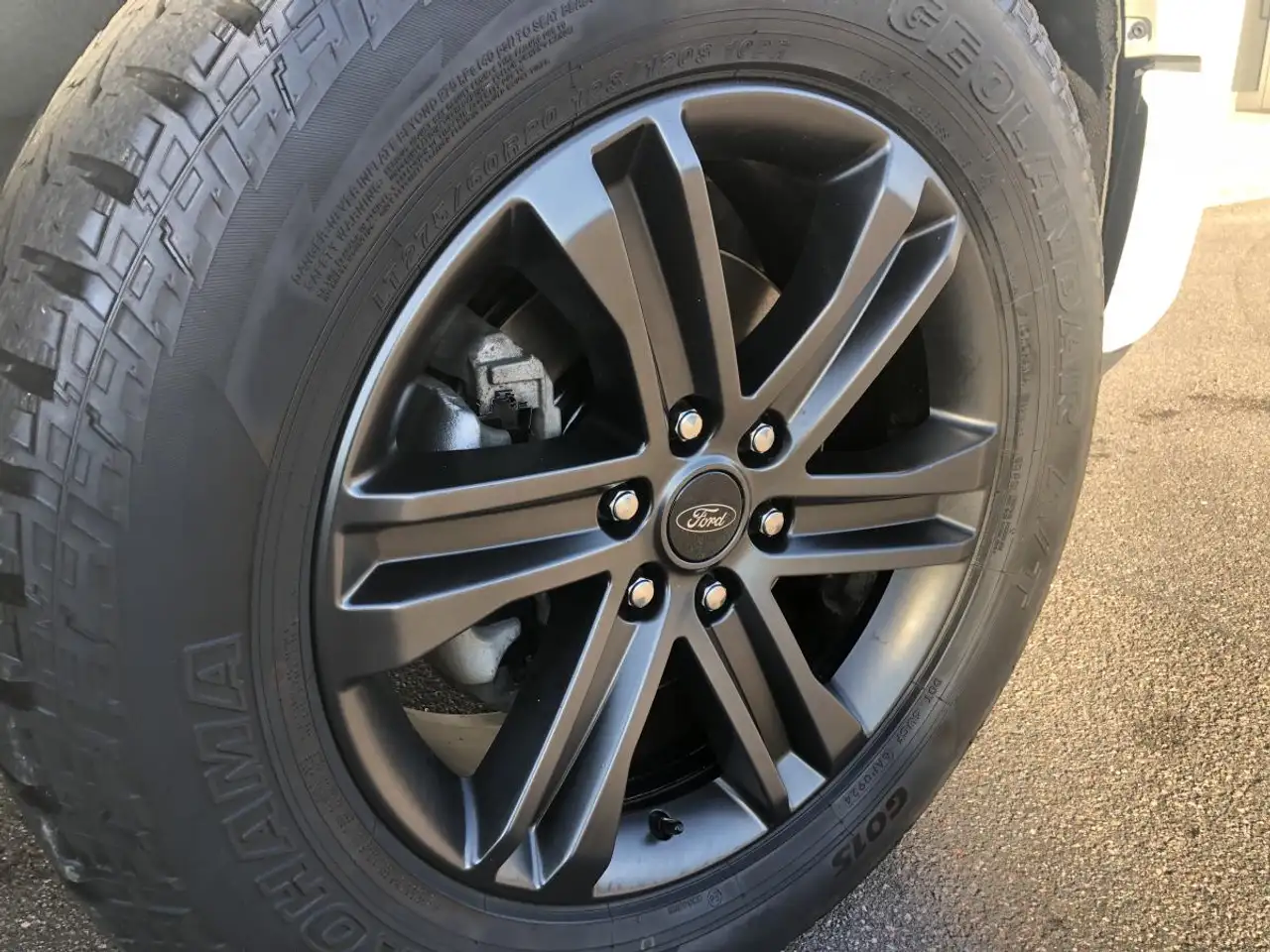 Ford F-150 - Image 9