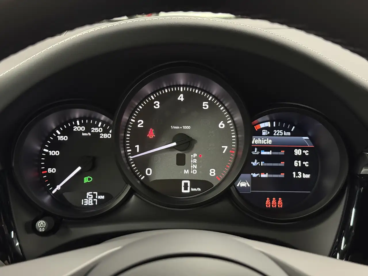 Porsche Macan - Image 17