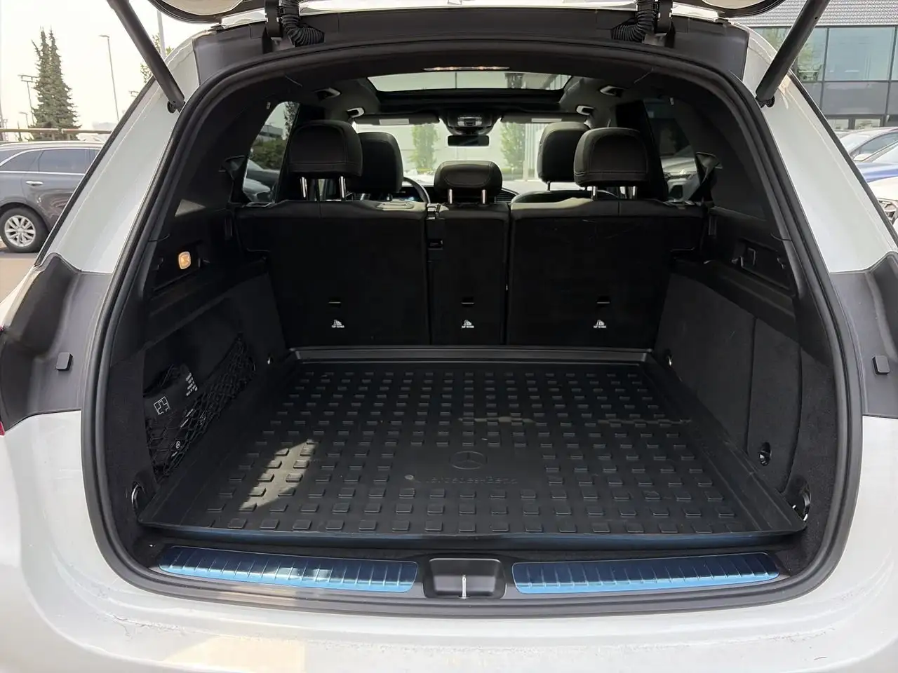 Mercedes-Benz GLE - Image 31