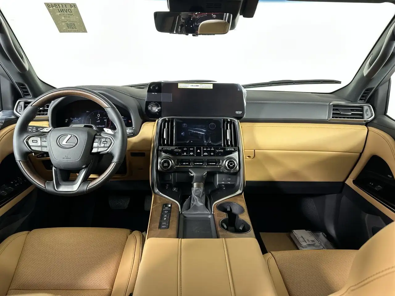Lexus LX - Image 19