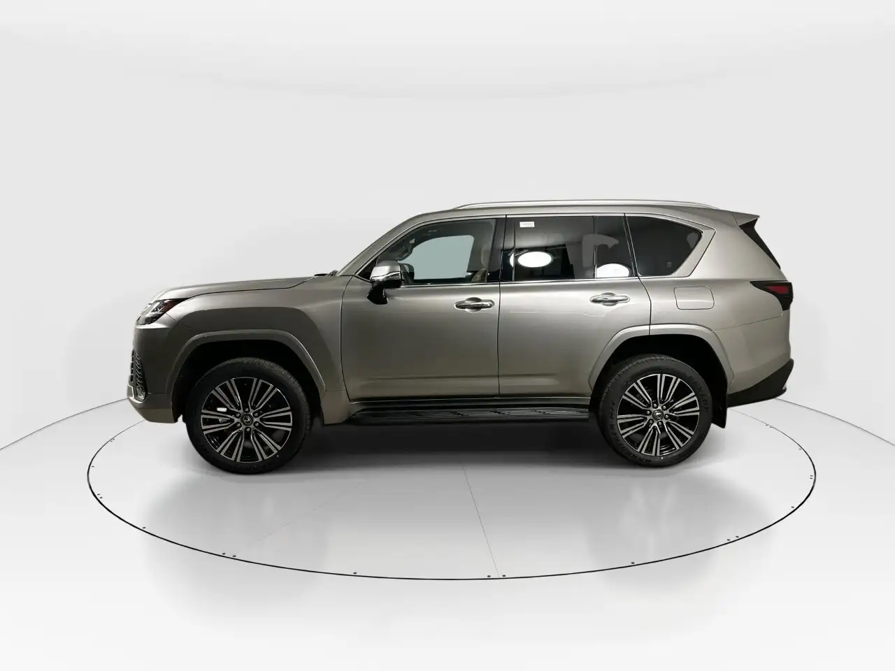 Lexus LX - Image 4