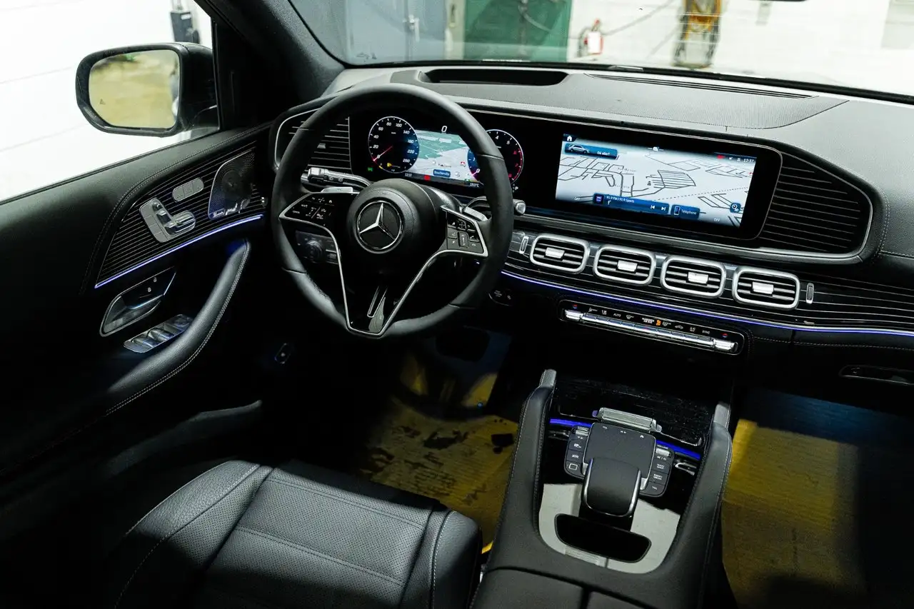Mercedes-Benz GLE - Image 17