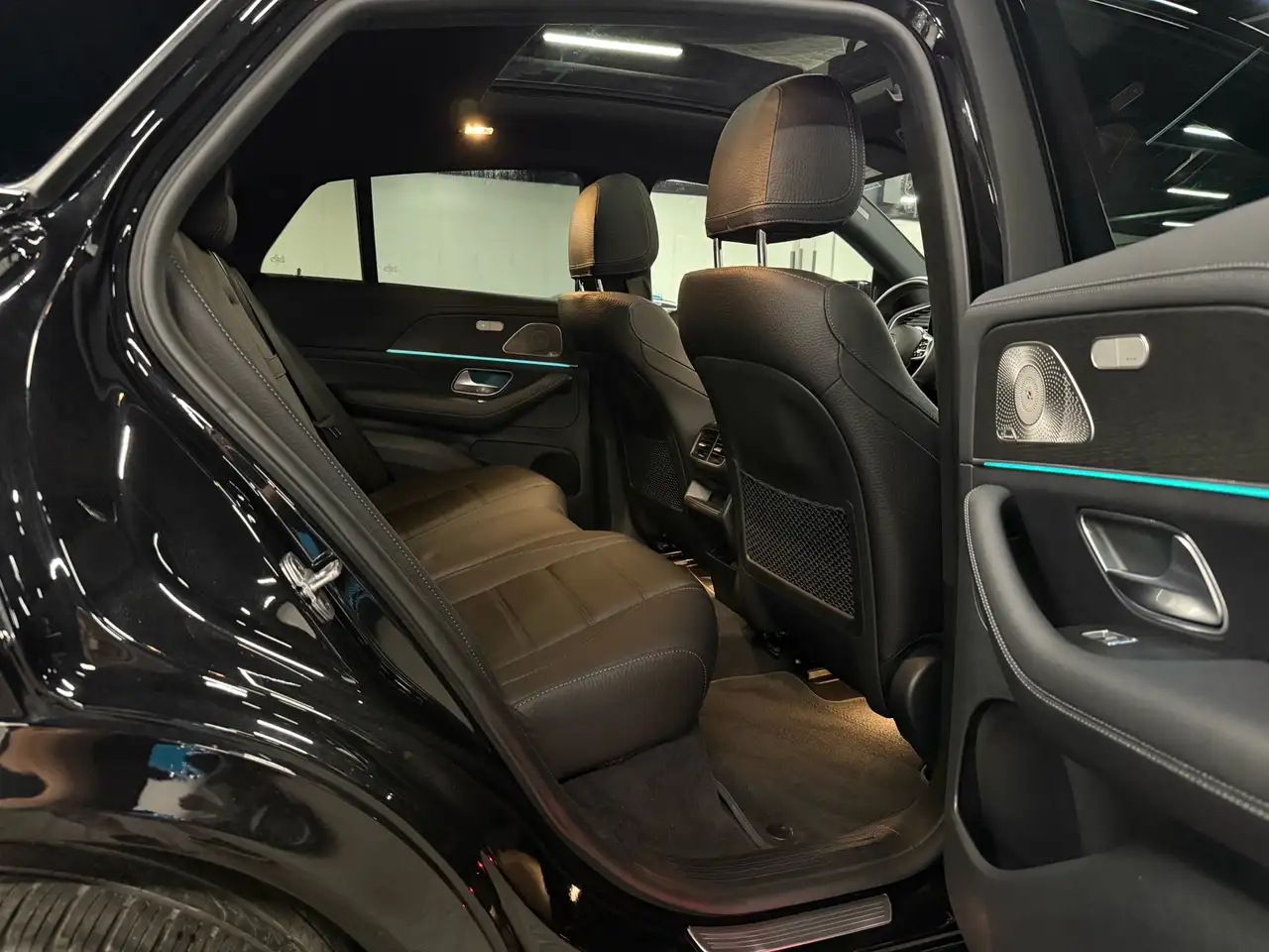 Mercedes-Benz GLE - Image 29