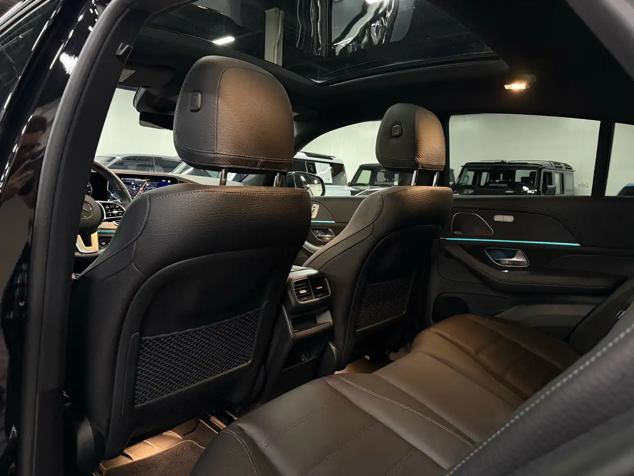 Mercedes-Benz GLE - Image 23