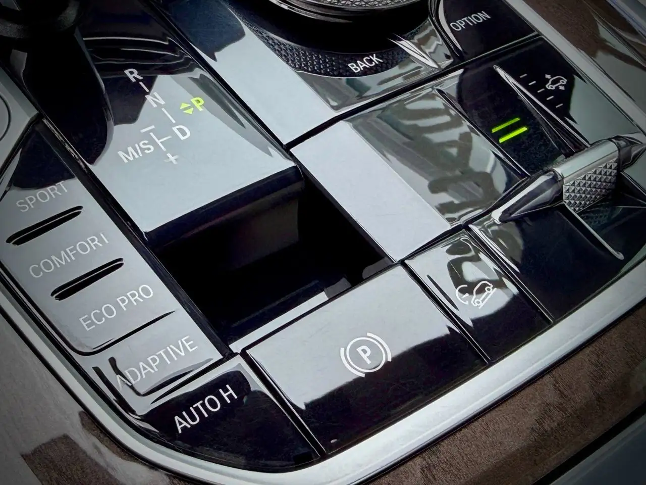 BMW X5 - Image 33
