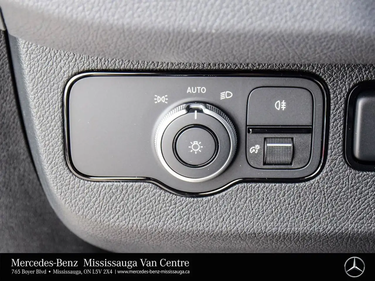Mercedes-Benz Sprinter - Image 13