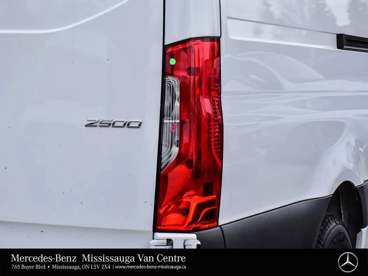 Mercedes-Benz Sprinter - Image 9