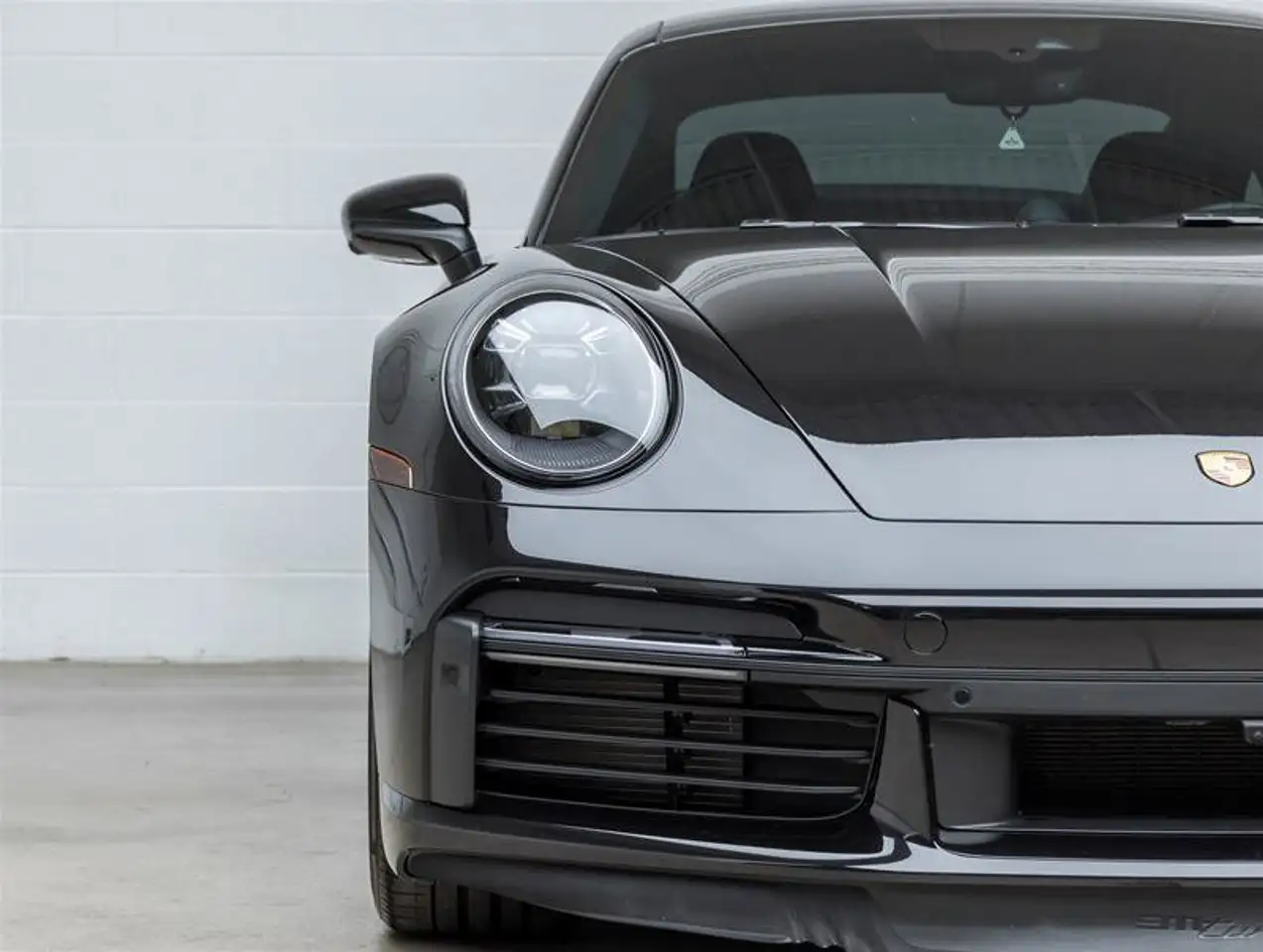 Porsche 911 - Image 3