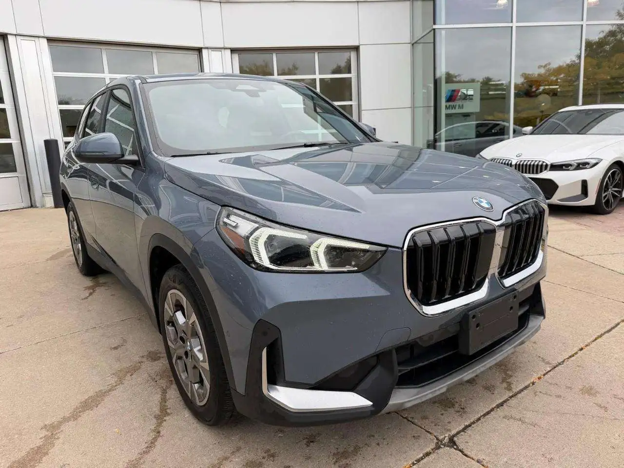 BMW X1 - Image 1