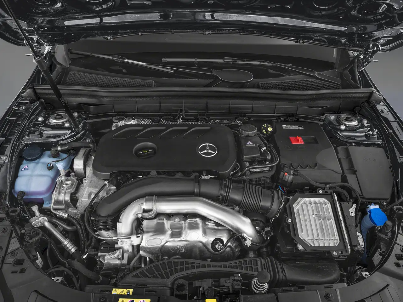 Mercedes-Benz GLB - Image 8