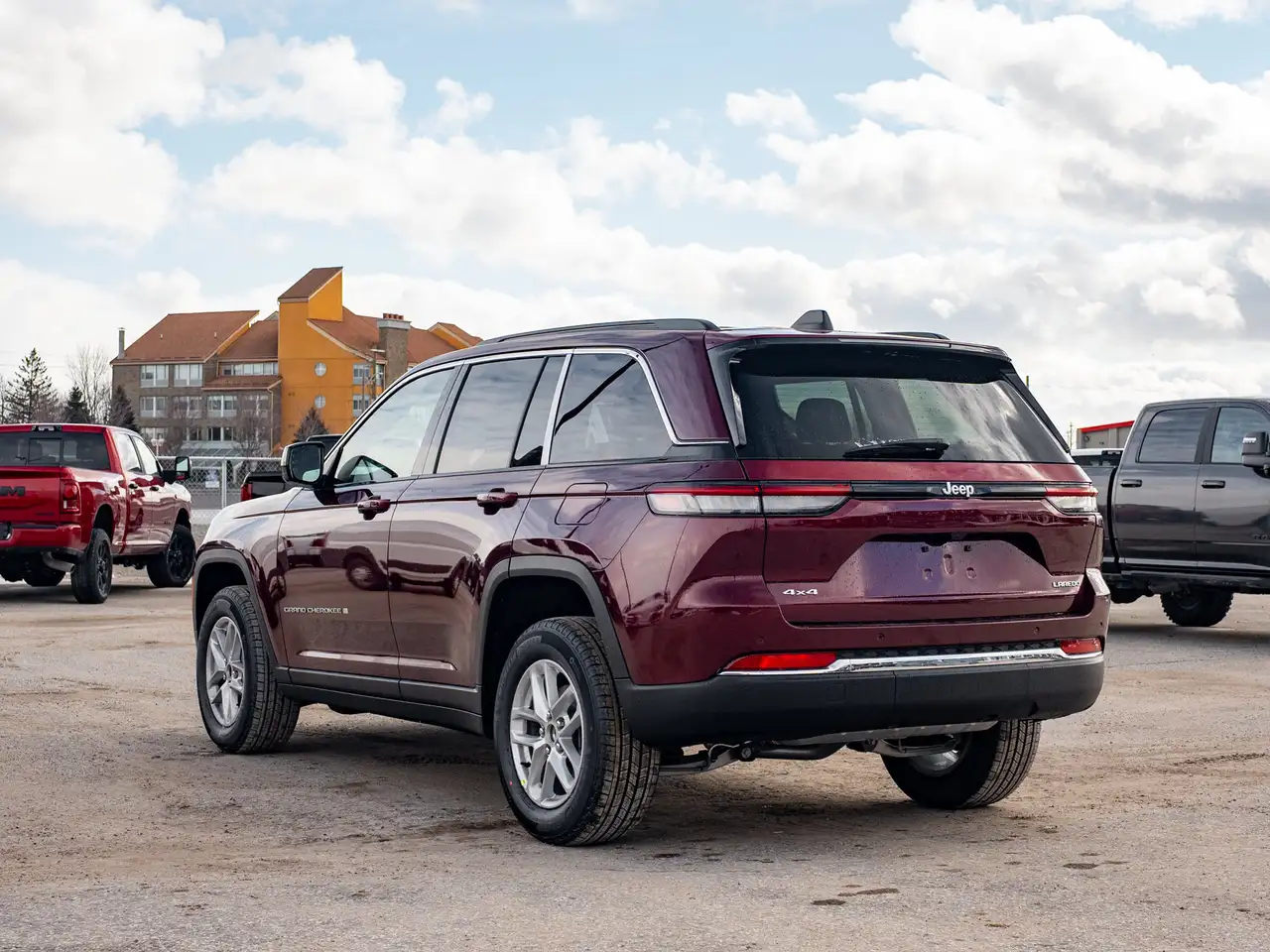 Jeep Grand Cherokee - Image 7