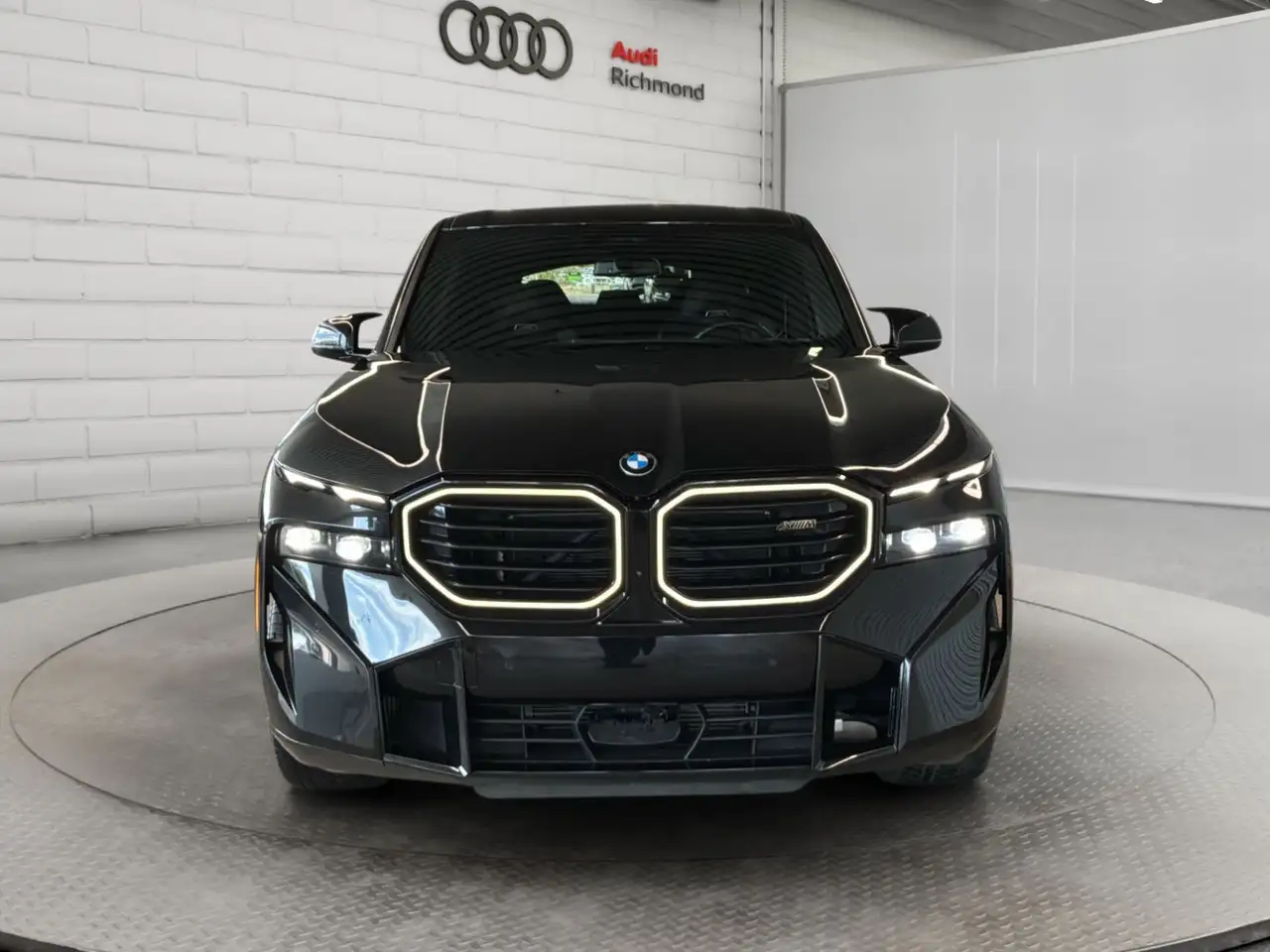 BMW XM - Image 2