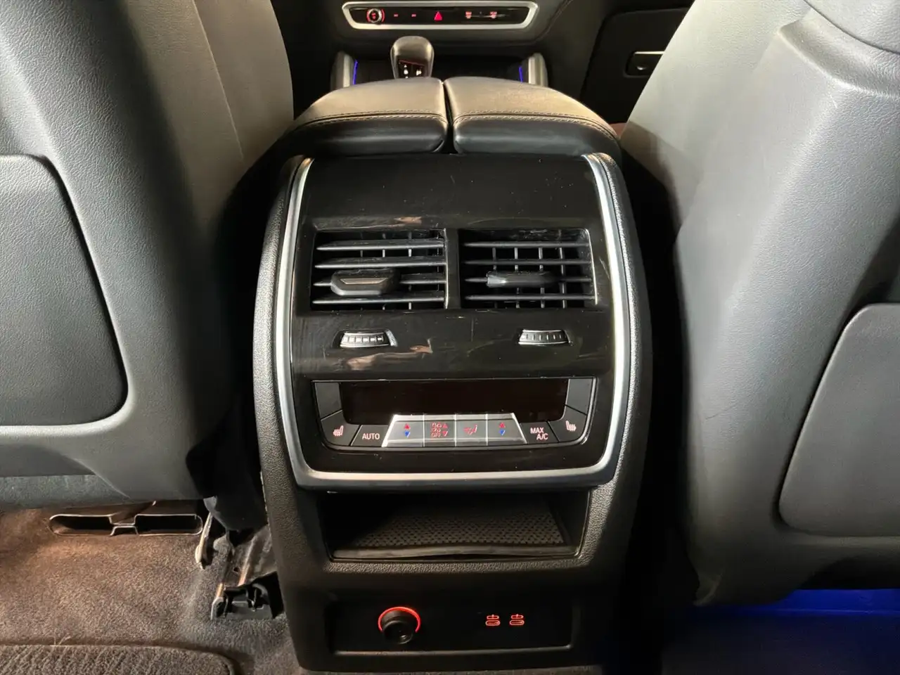 BMW XM - Image 25