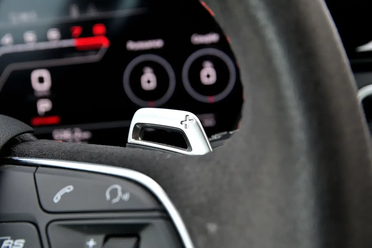 Audi RS5 - Image 15