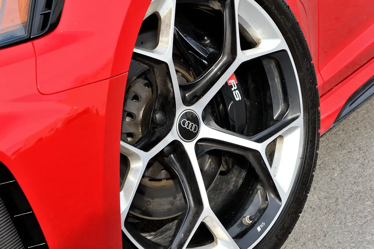 Audi RS5 - Image 7