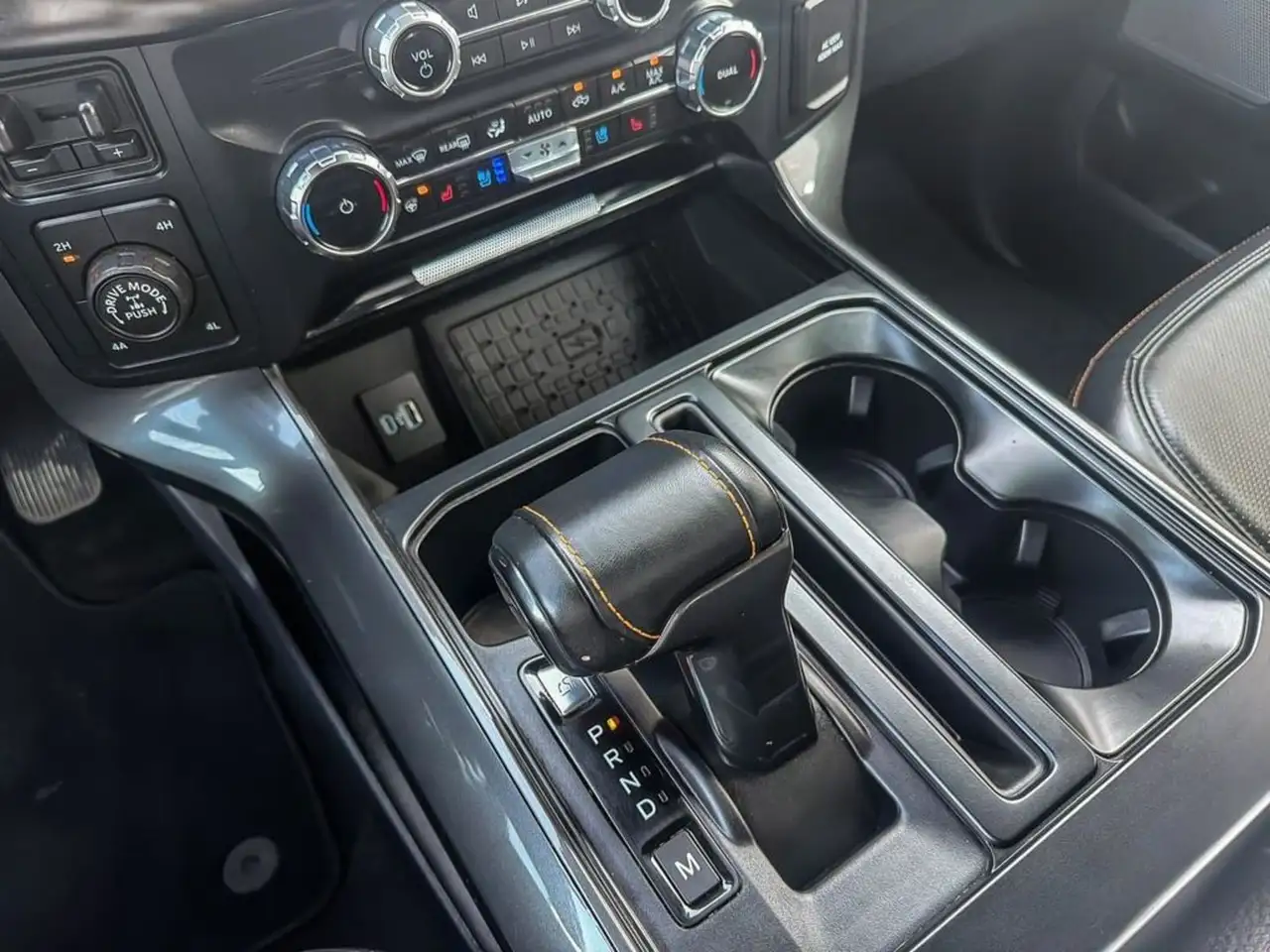 Ford F-150 - Image 18