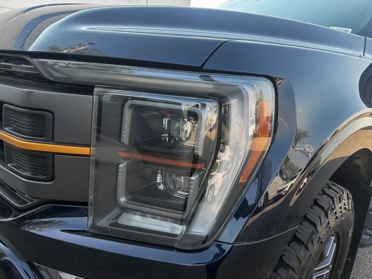 Ford F-150 - Image 8
