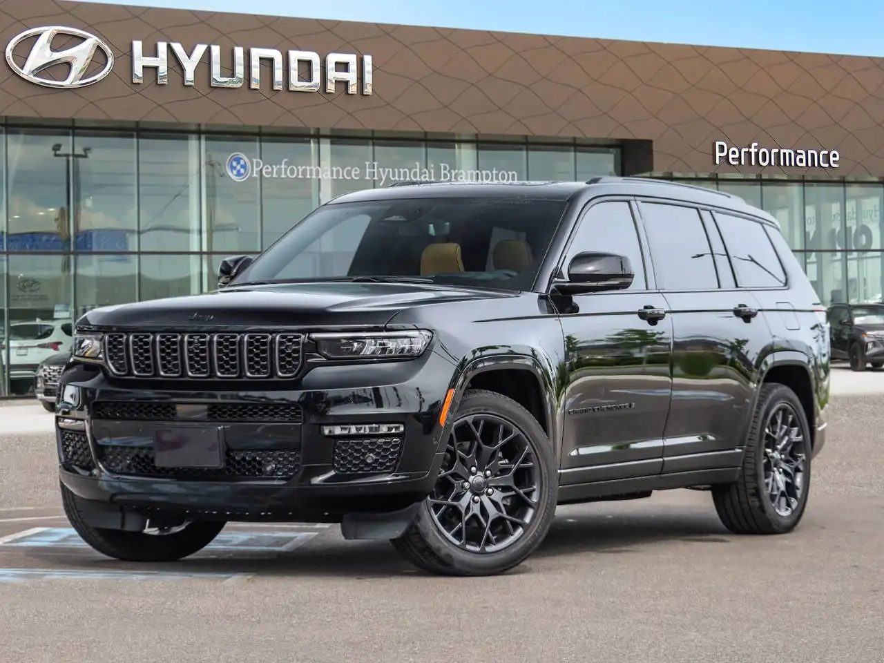 Jeep Grand Cherokee - Image 32