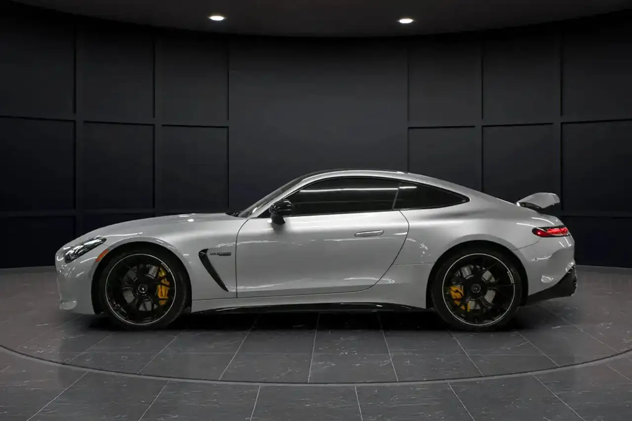 Mercedes-Benz AMG GT - Image 5