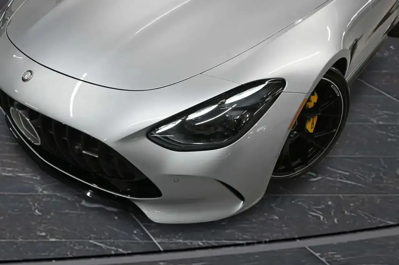 Mercedes-Benz AMG GT - Image 4