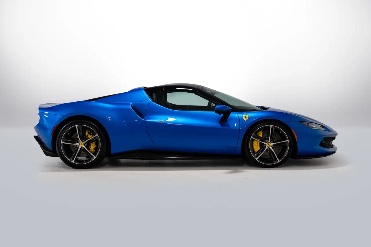 Ferrari 296 GTS - Image 13