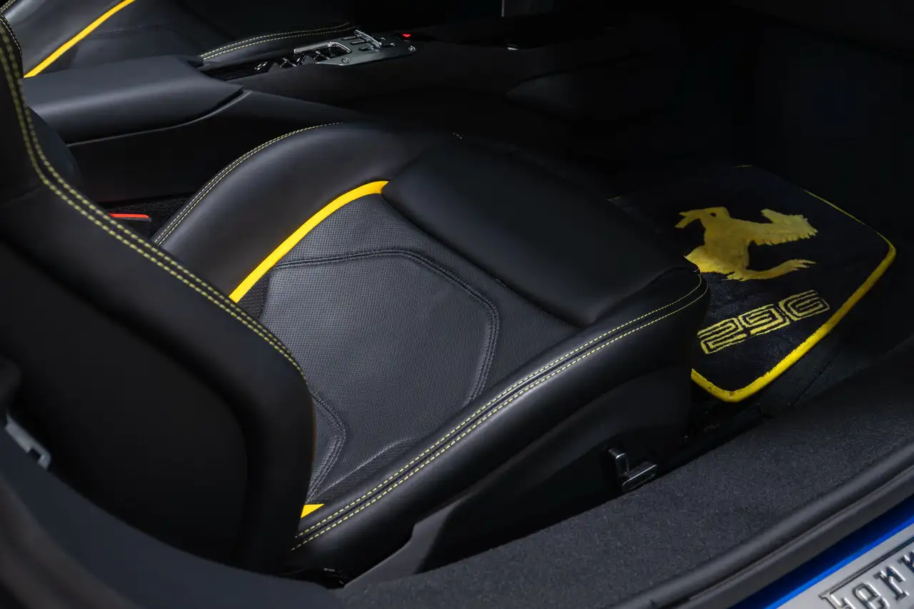 Ferrari 296 GTS - Image 32