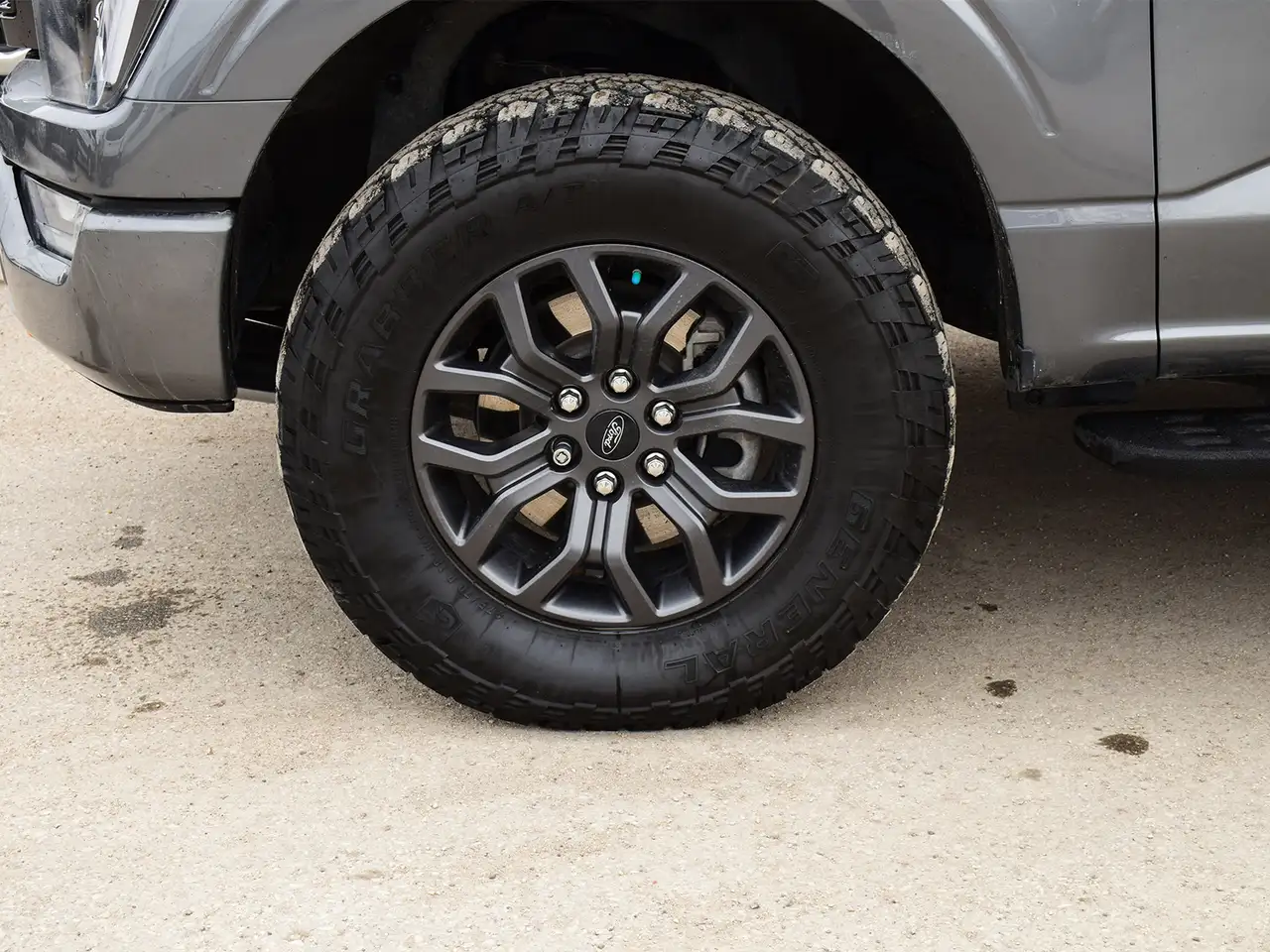 Ford F-150 - Image 8