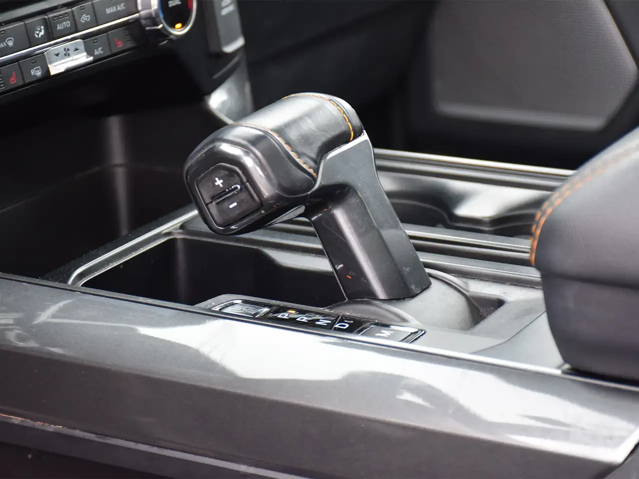 Ford F-150 - Image 12