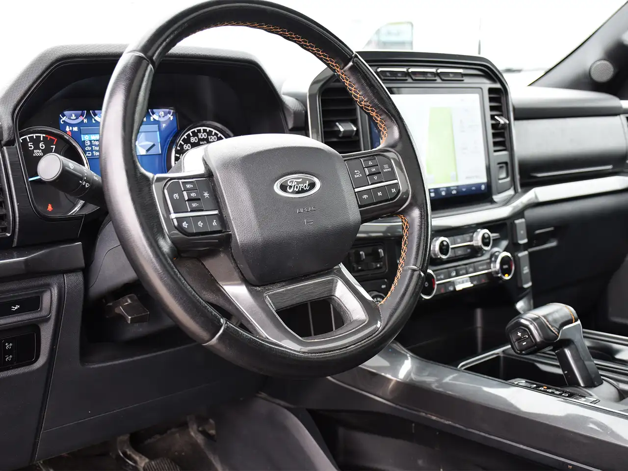 Ford F-150 - Image 11