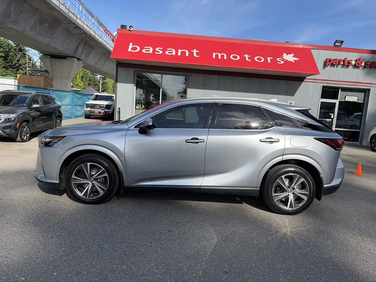 Lexus RX - Image 2