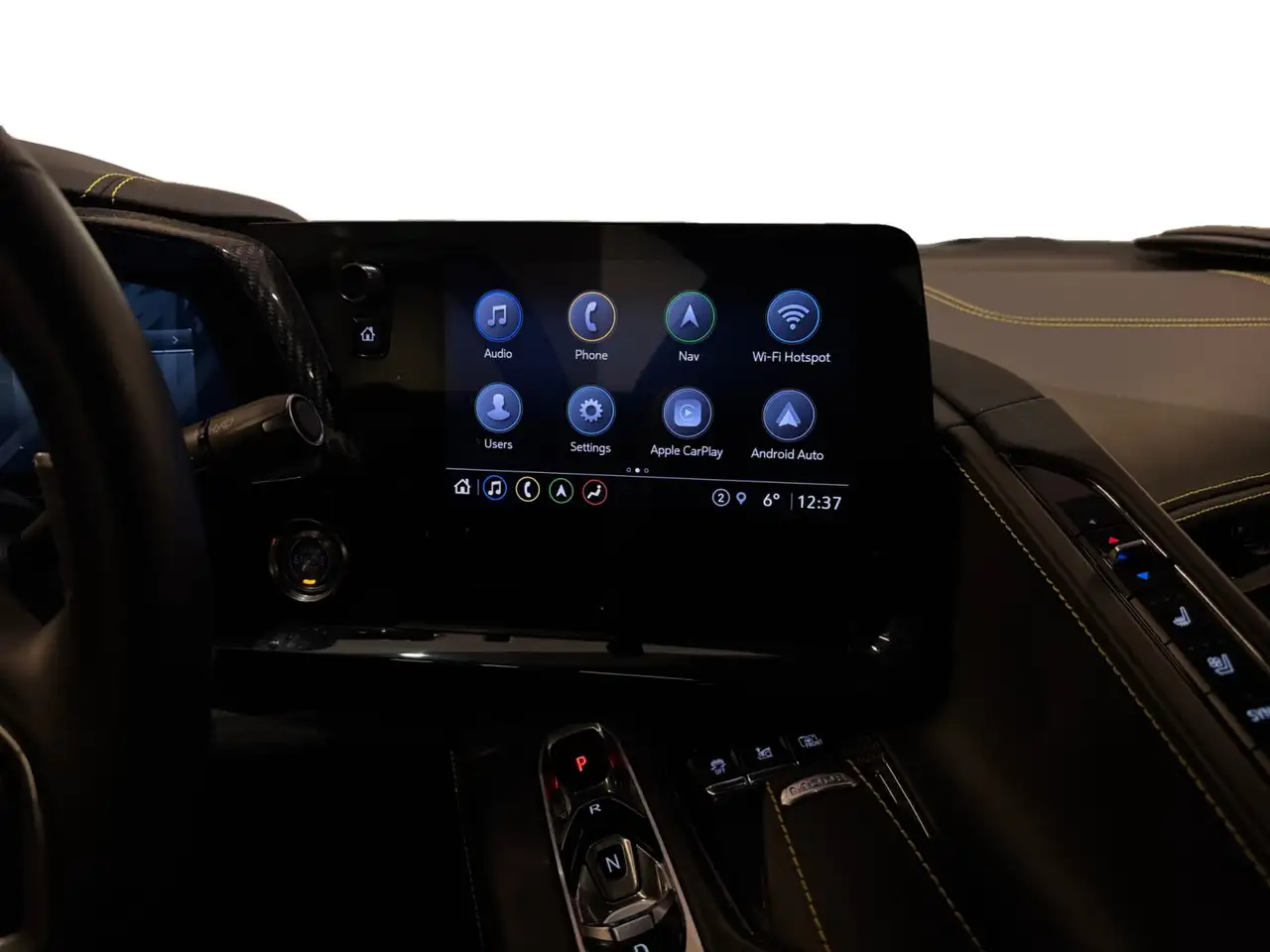 Chevrolet Corvette - Image 20