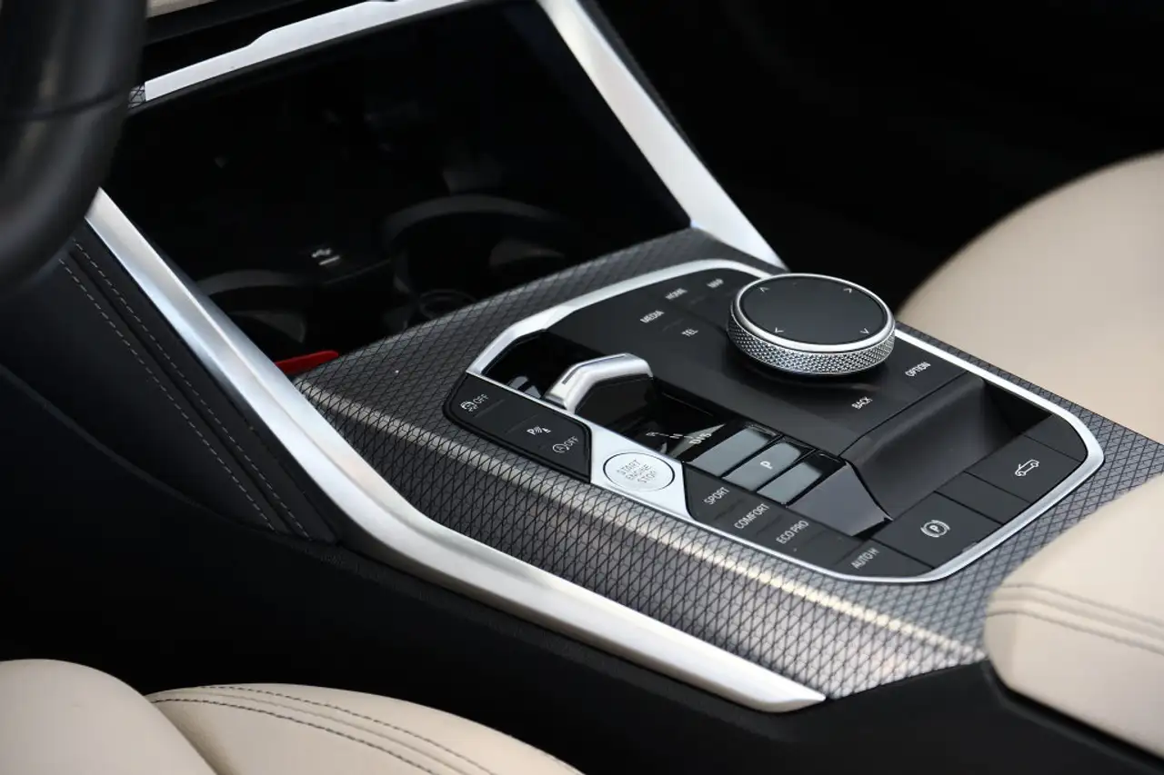 BMW 4 Series - Image 9