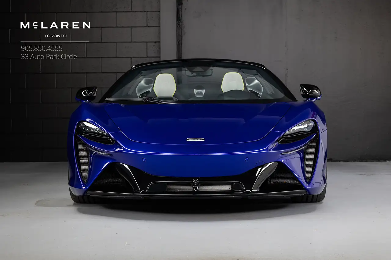 McLaren Artura - Image 11