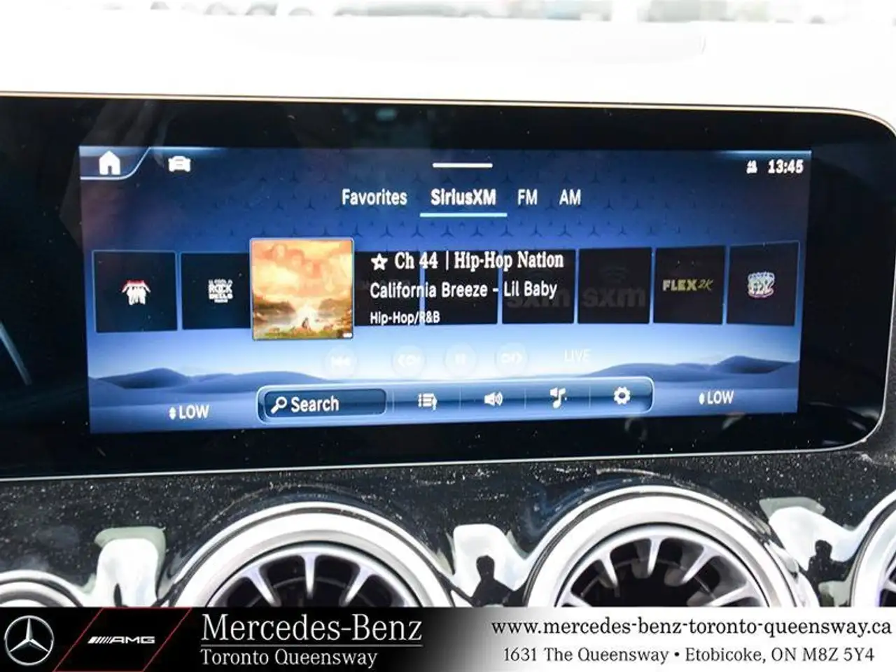 Mercedes-Benz GLA - Image 26