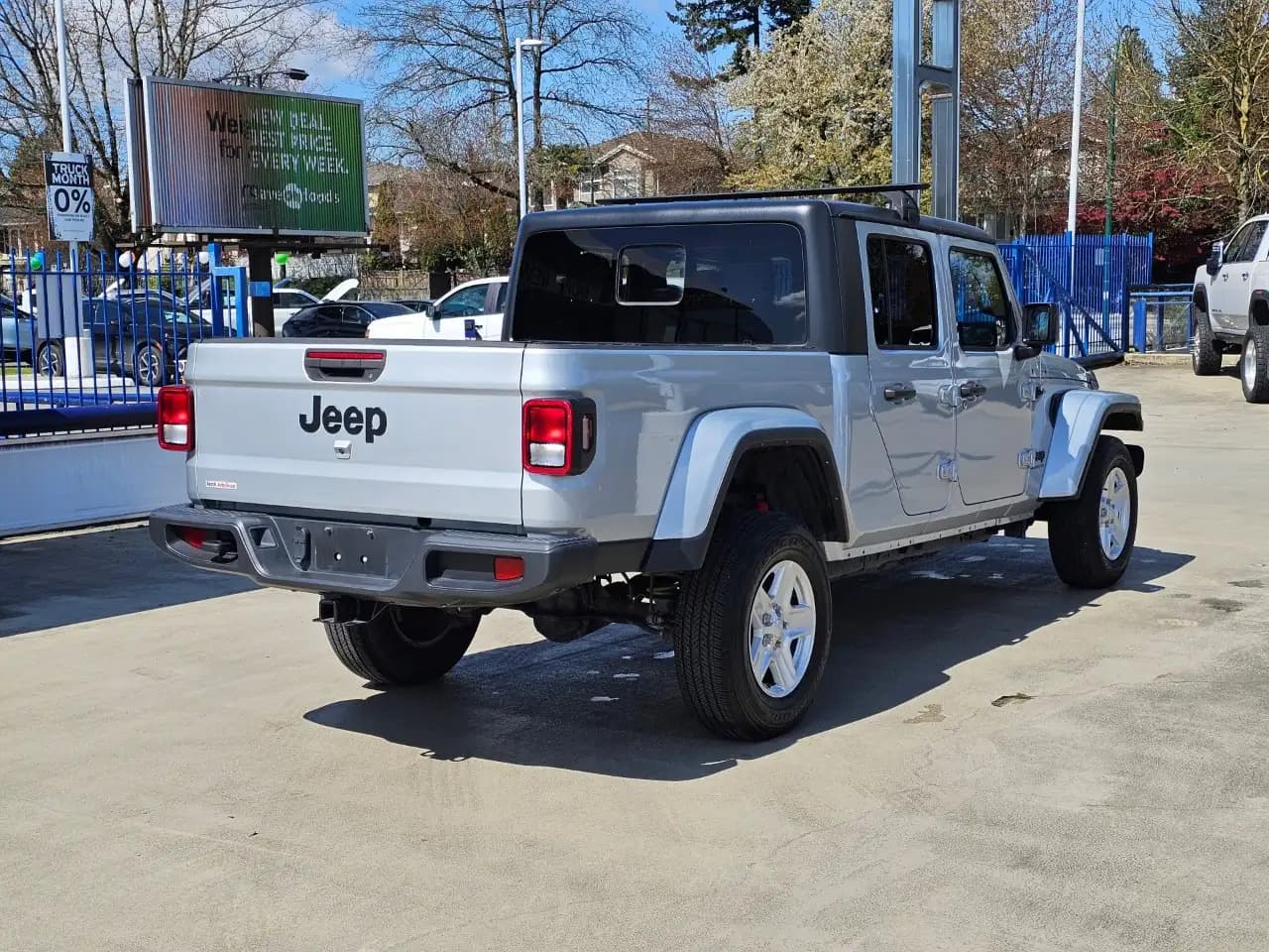 Jeep Gladiator - Image 8