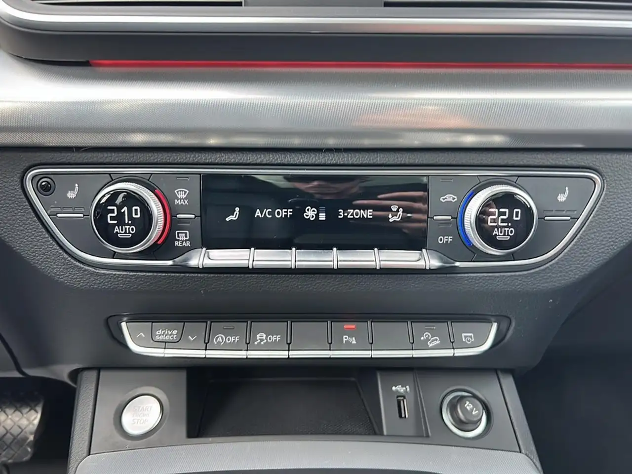 Audi Q5 - Image 14