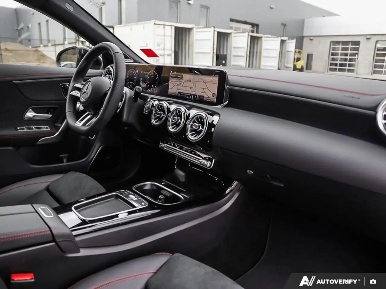 Mercedes-Benz CLA - Image 23