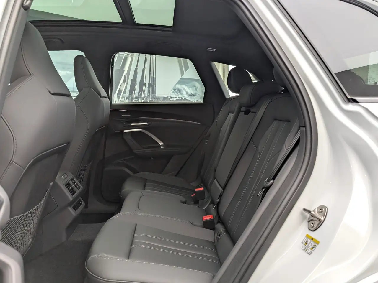 Audi Q5 - Image 6