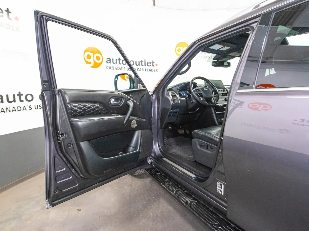 Infiniti QX80 - Image 14