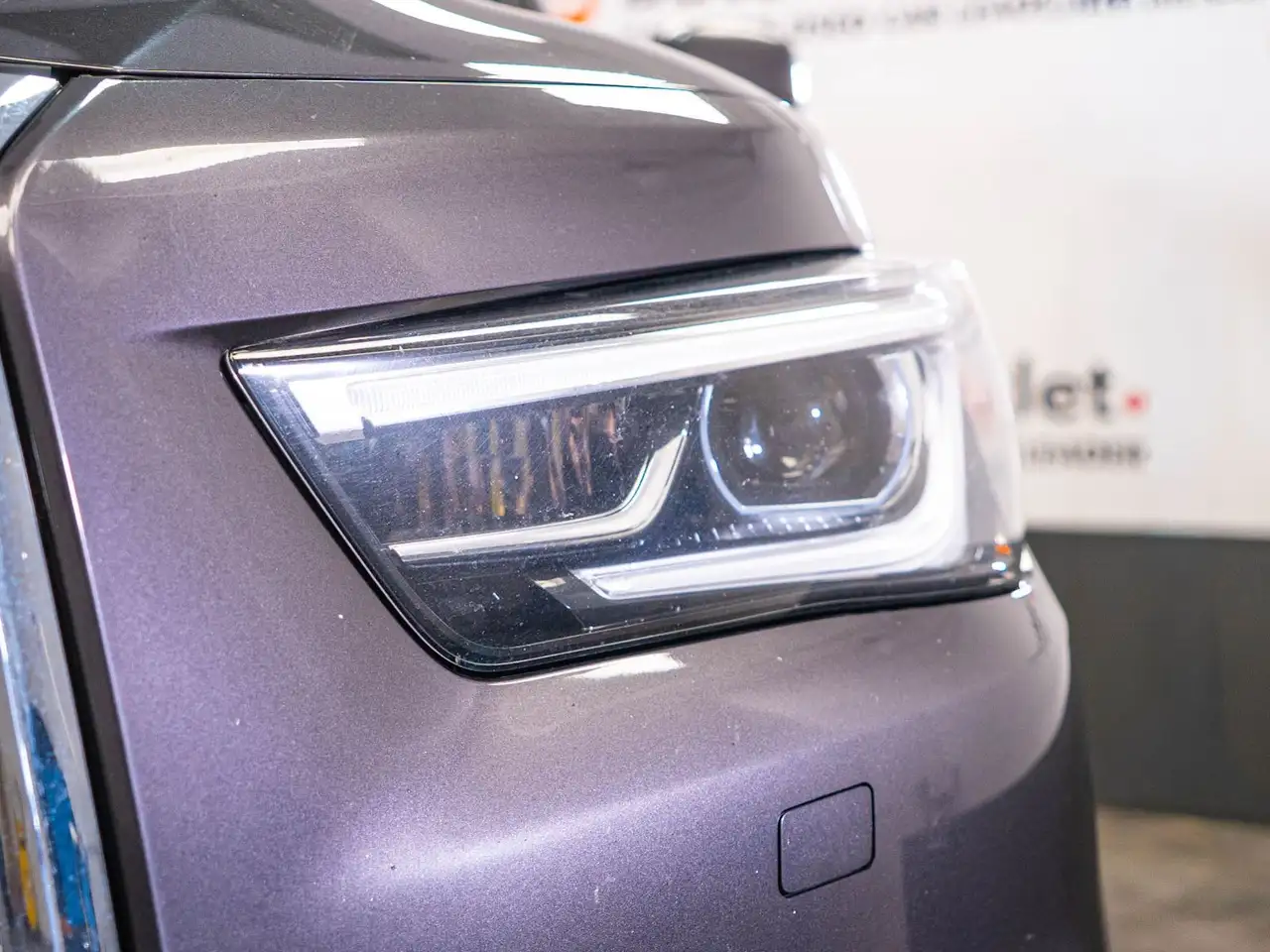 Infiniti QX80 - Image 4
