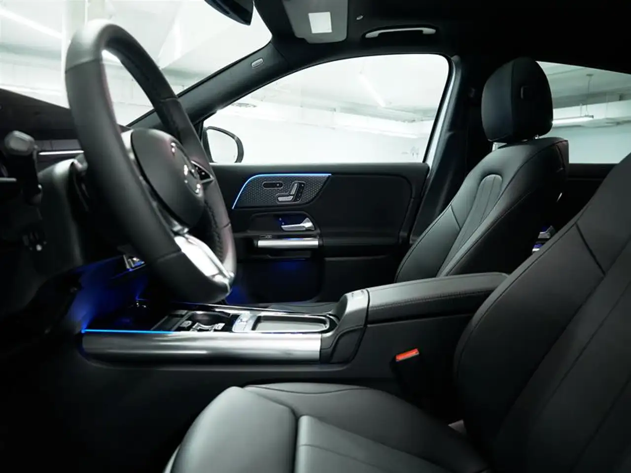 Mercedes-Benz GLA - Image 19