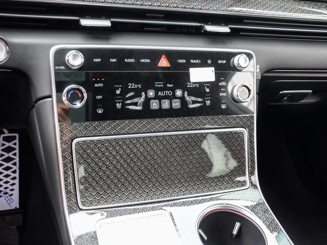 Genesis GV80 - Image 19
