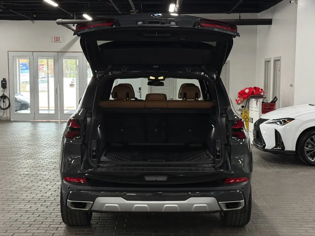 BMW X5 - Image 38