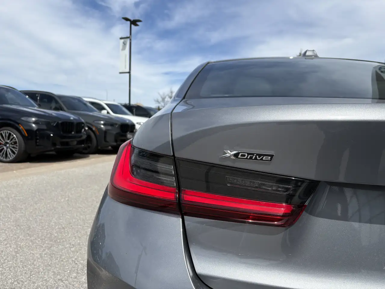 BMW 3 Series - Image 9