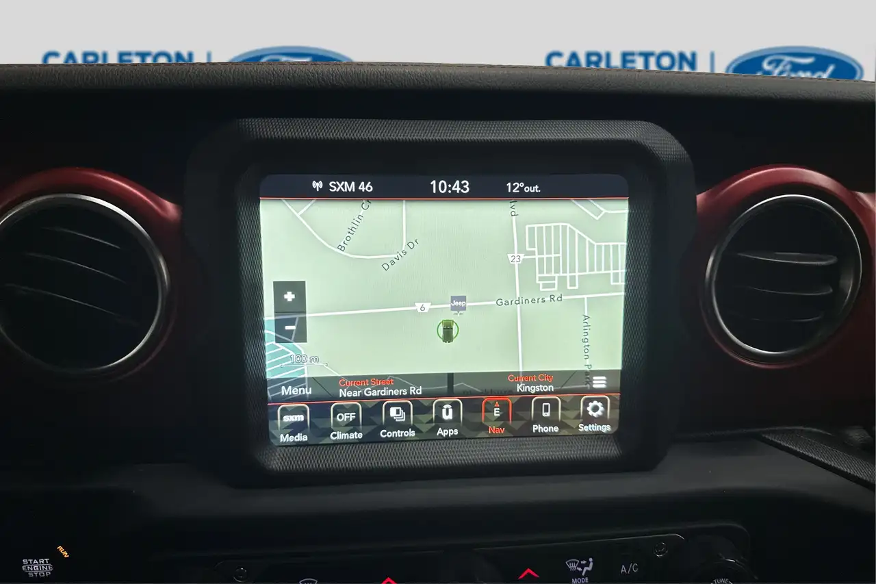 Jeep Wrangler - Image 22