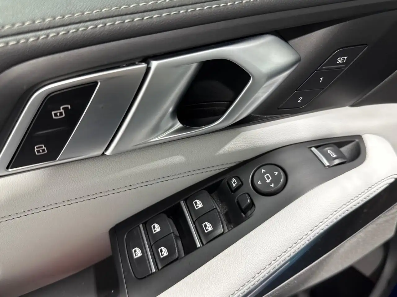 BMW X5 - Image 4
