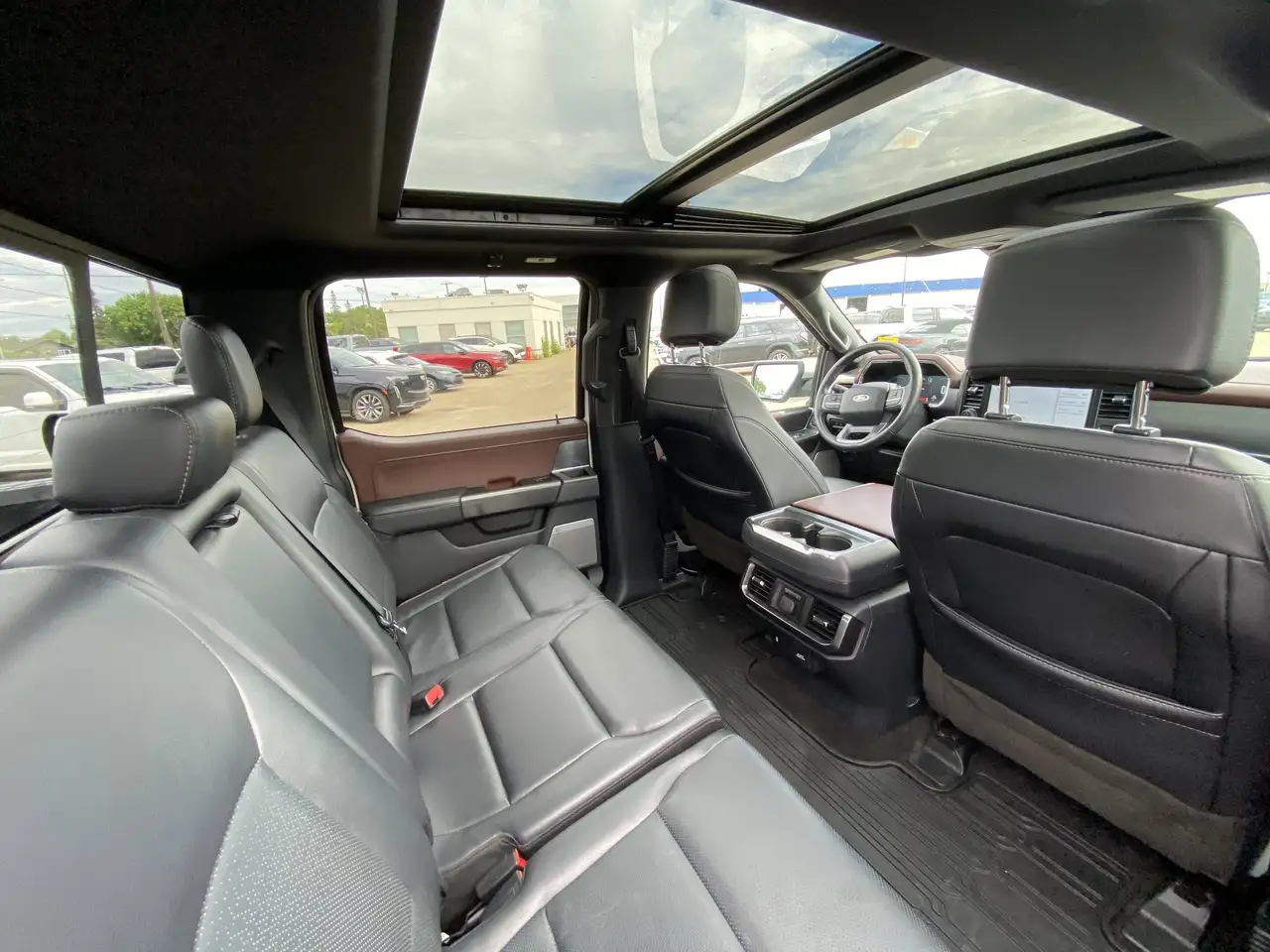 Ford F-150 - Image 29