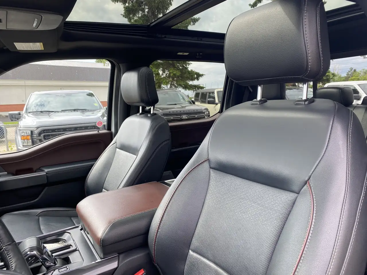 Ford F-150 - Image 8