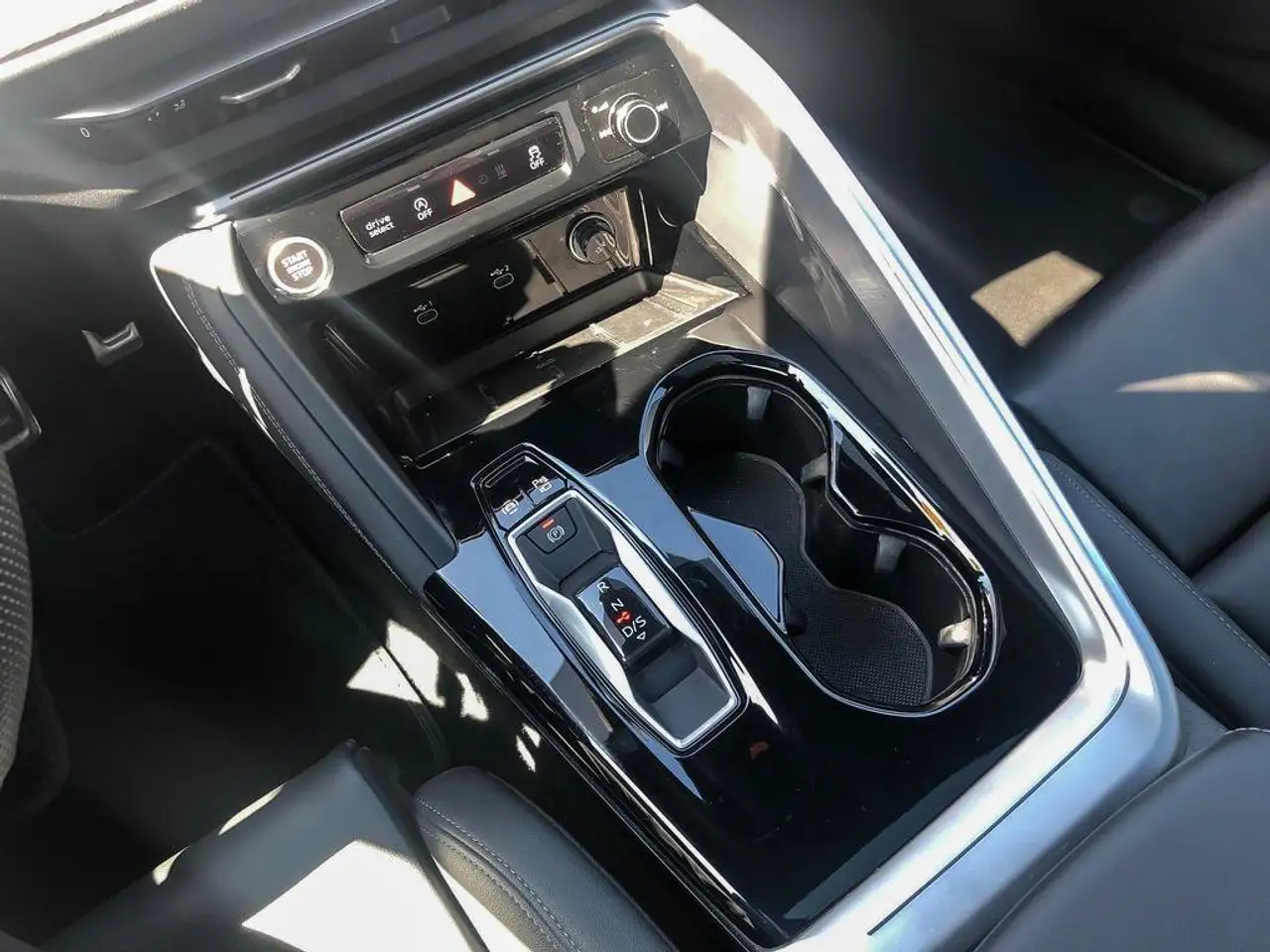 Audi Q5 - Image 21