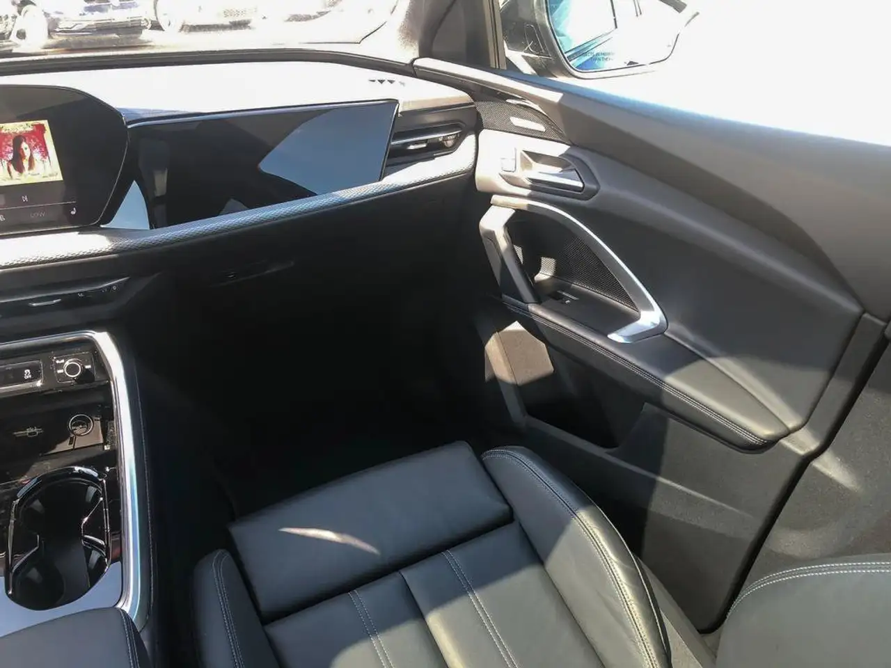 Audi Q5 - Image 28
